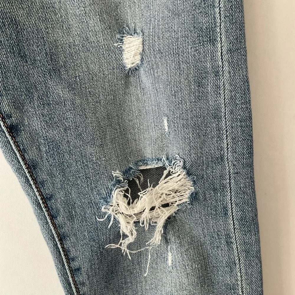 Levi's Wedgie High Rise Skinny Distressed Button Fly Frayed Hem Jeans